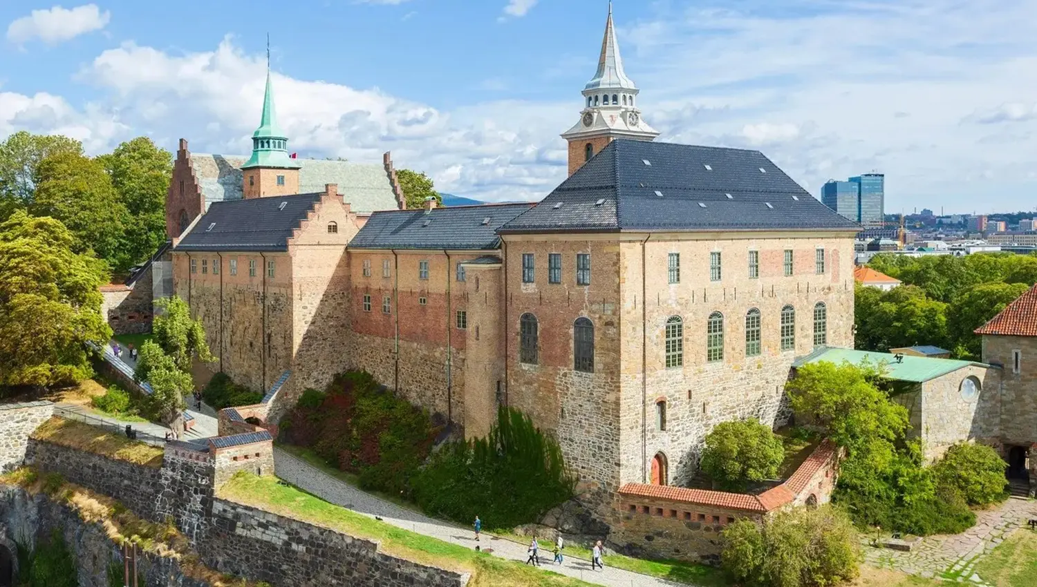 Become a knight for the day: Akershus Fortress